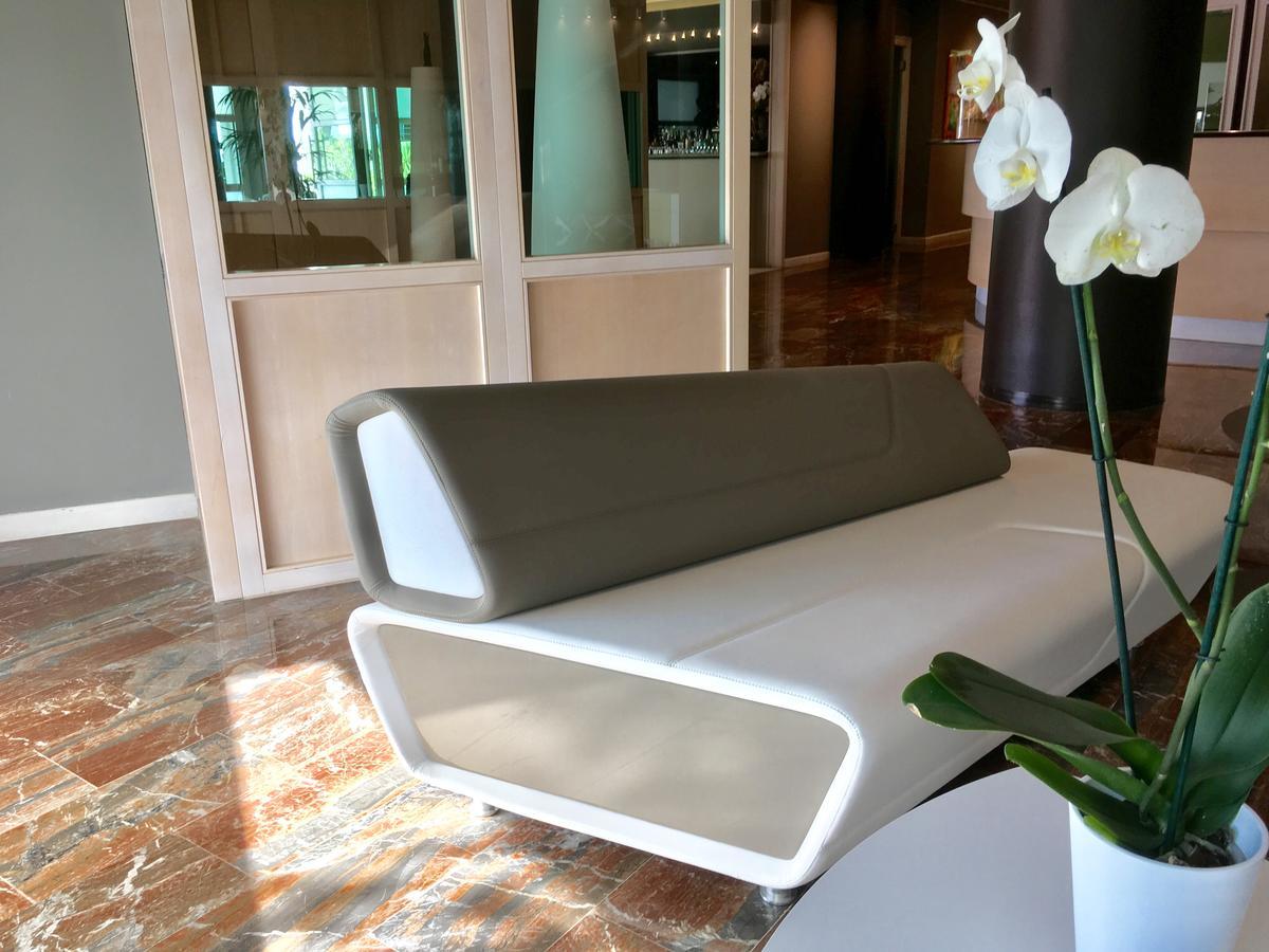 Hotel International